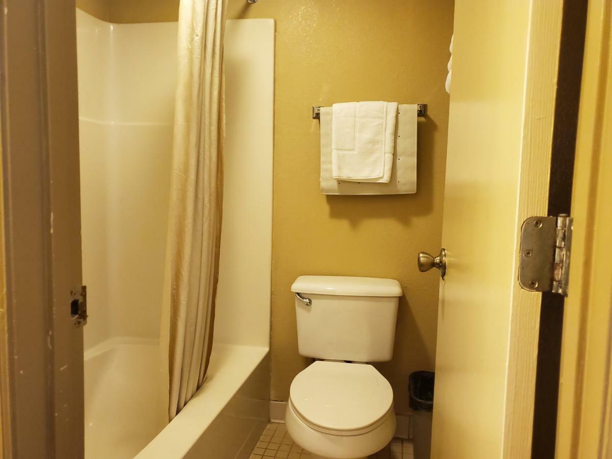 Colonial House Motel Pigeon Forge Bagian luar foto
