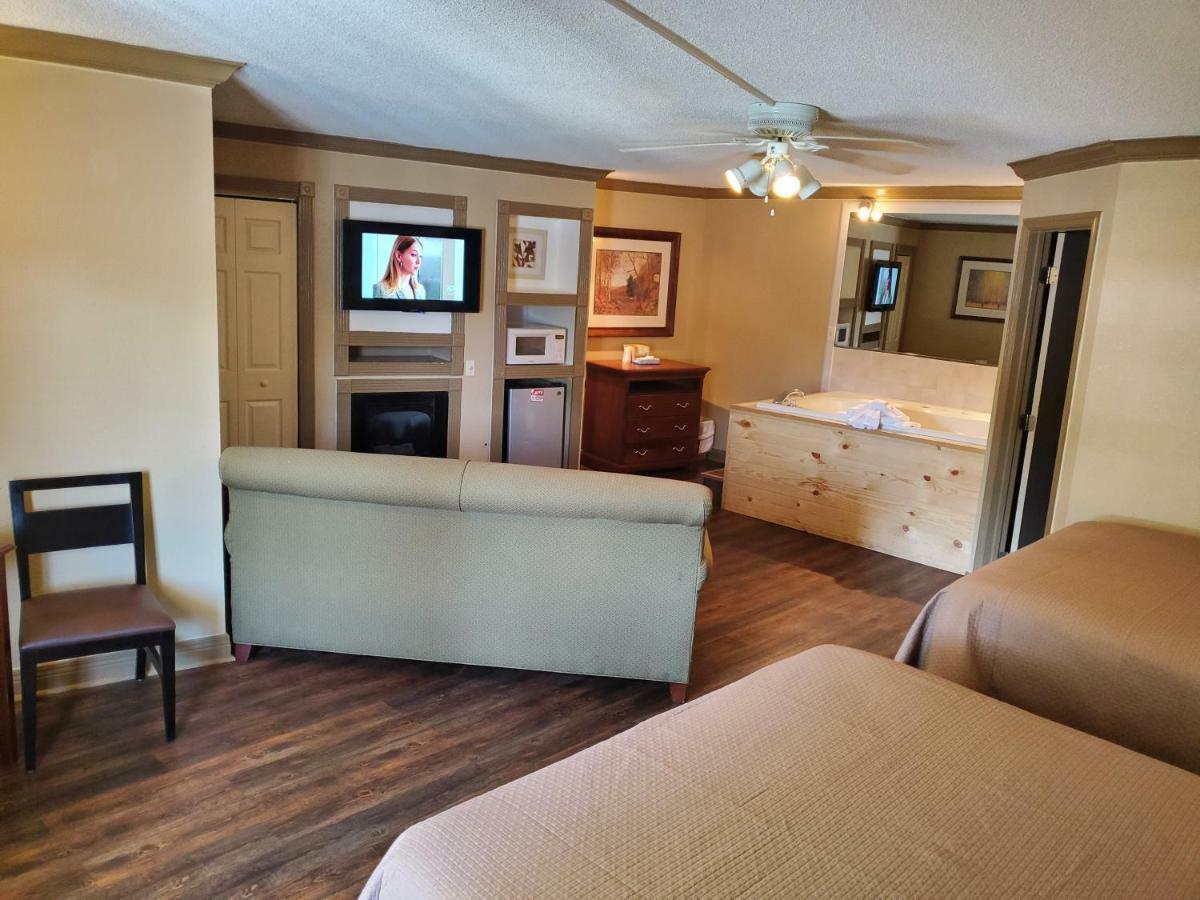 Colonial House Motel Pigeon Forge Bagian luar foto
