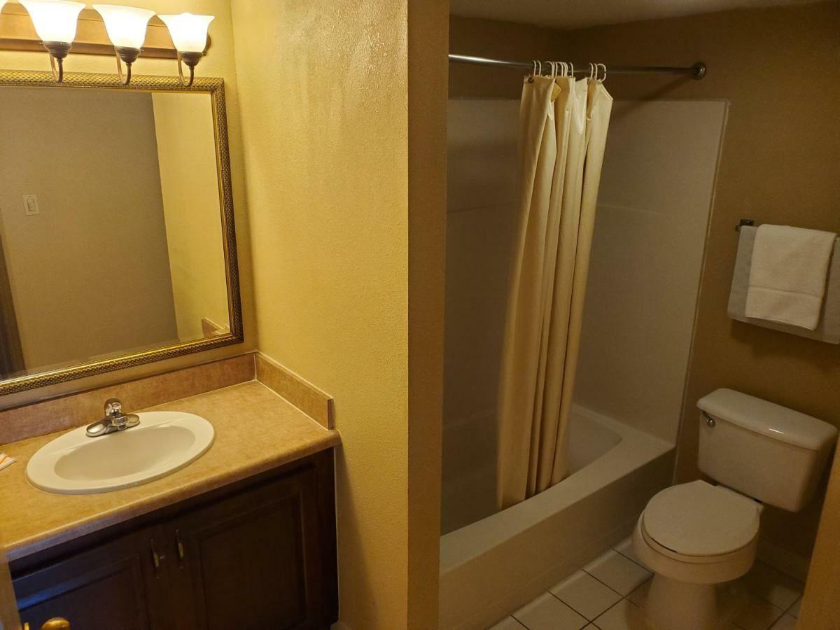 Colonial House Motel Pigeon Forge Bagian luar foto