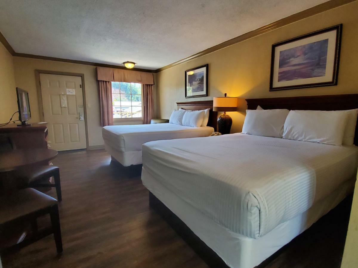 Colonial House Motel Pigeon Forge Bagian luar foto